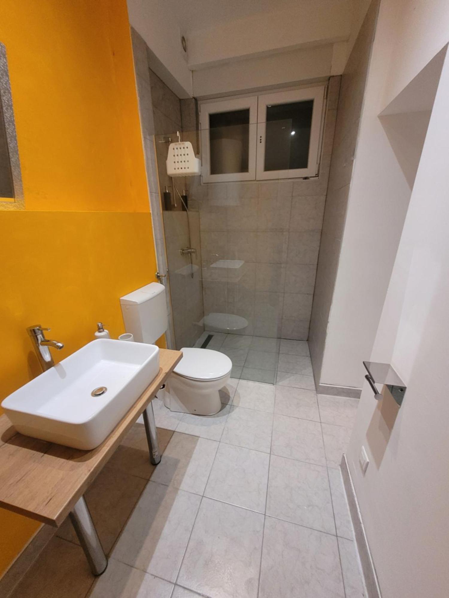 Yellow Apartma